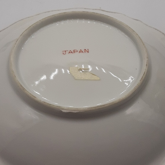 Vintage Washbasin Pitcher Jug and Bowl Made in Japan Farmhouse Smaller Size - Picture 10 of 10